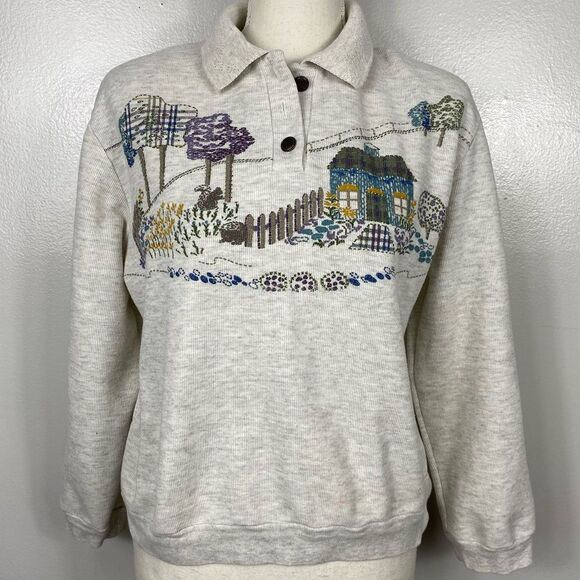 Teddi Sweaters - 1980's Cottagecore Gray Sweater with English cottage scenery M